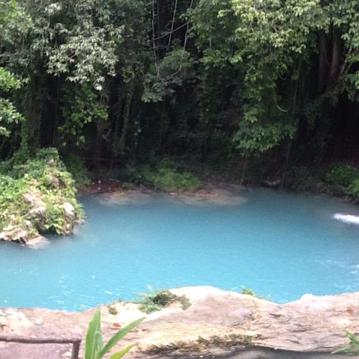 Ocho Rios Emerald 2 Bed 10 Mins Ocho Rios 24Hrs Hot Water Wi Fi Luaran gambar